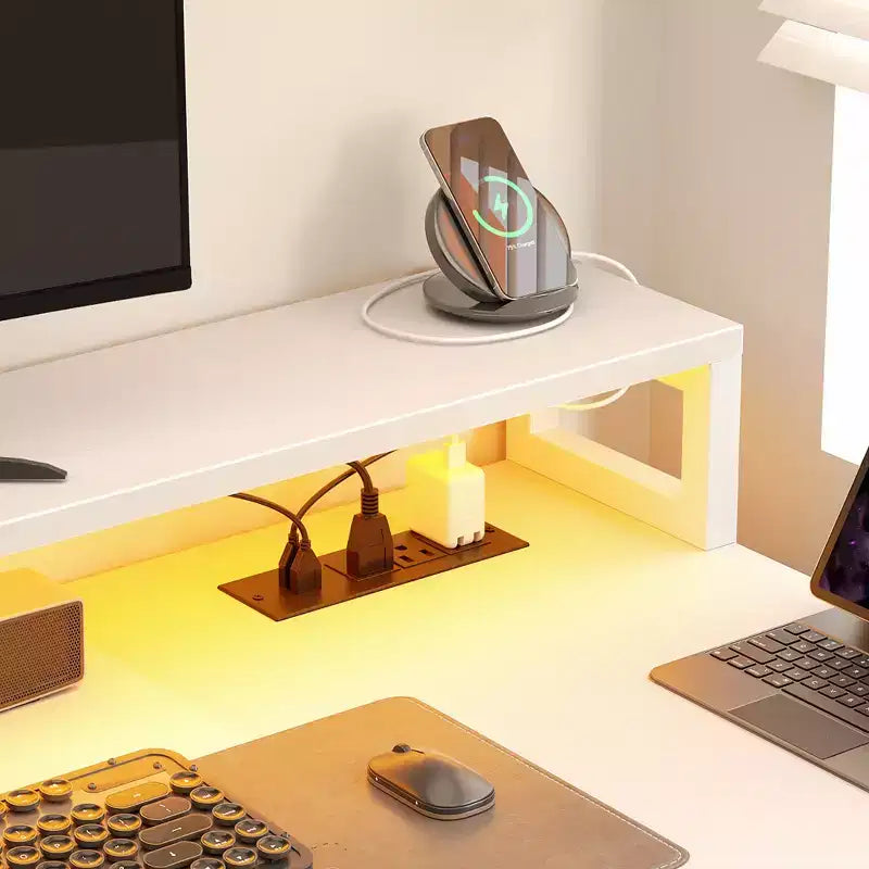 Klapptisch in L-Form fürs Büro mit Ladestation