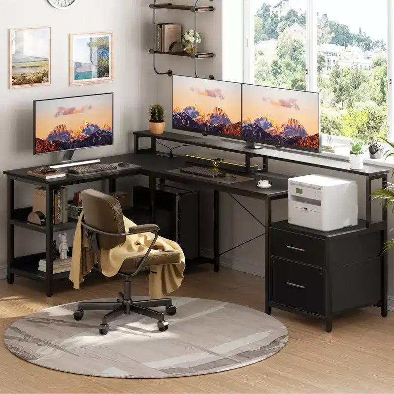 Klapptisch in L-Form fürs Büro mit Ladestation