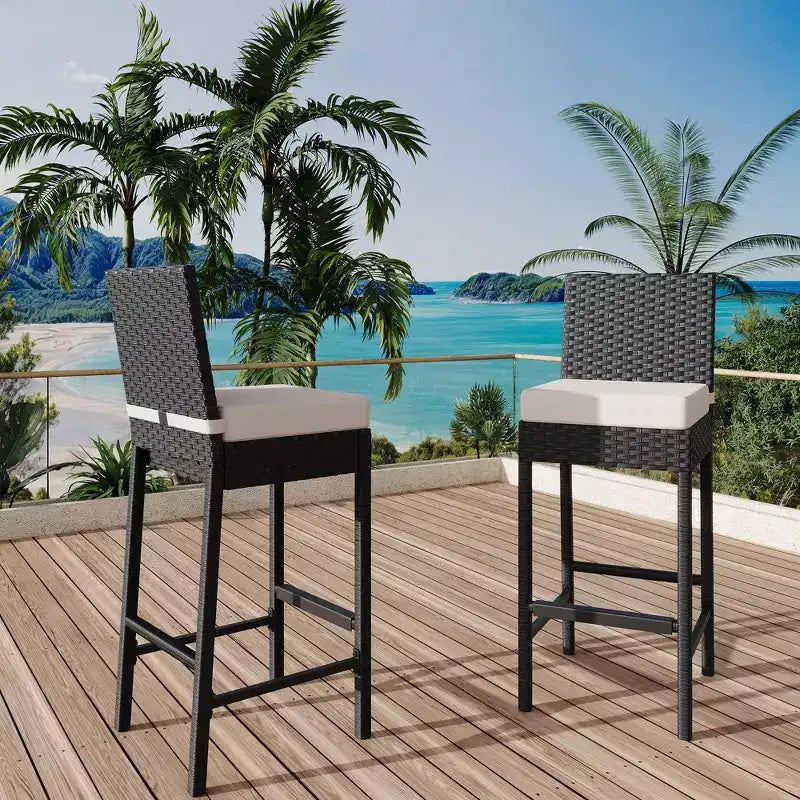 Outdoor-Barhocker-Set aus Rattan
