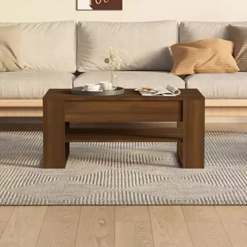 Table basse noire de taille moyenne en bois d’ingénierie