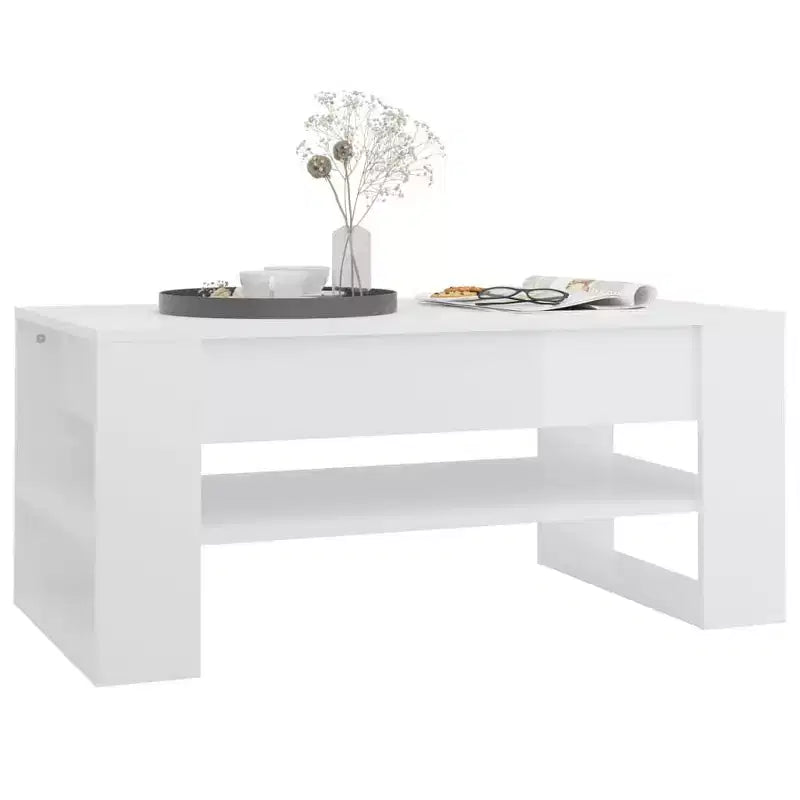 Table basse noire de taille moyenne en bois d’ingénierie