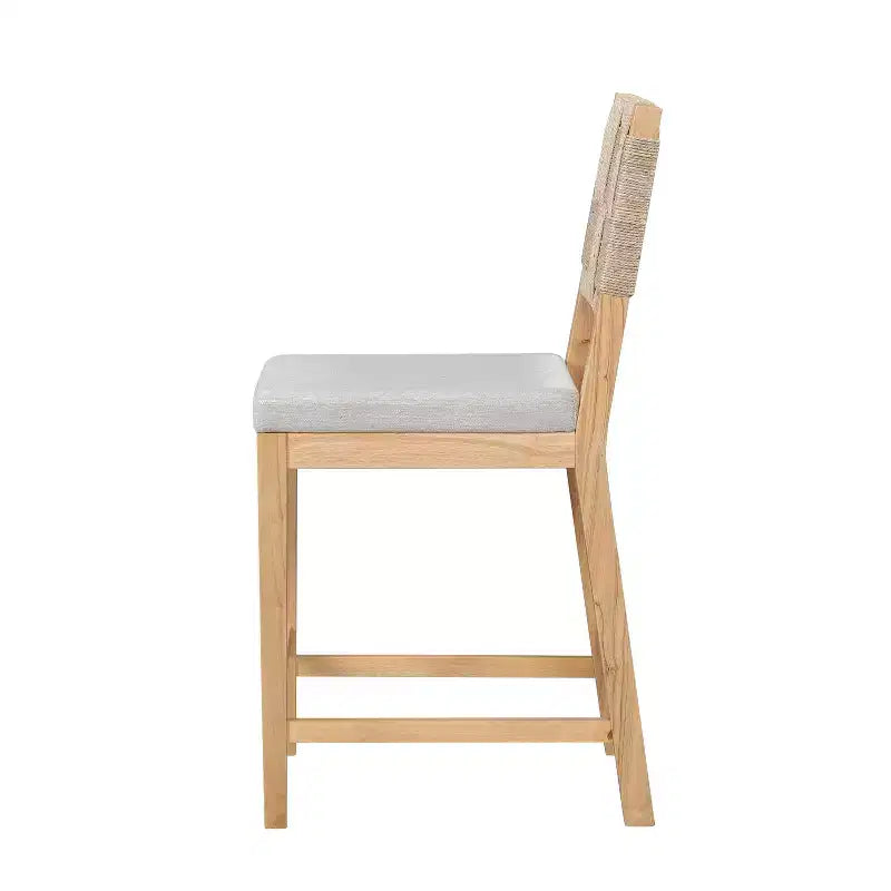 Tabouret de bar en hévéa avec assise tressée en rotin